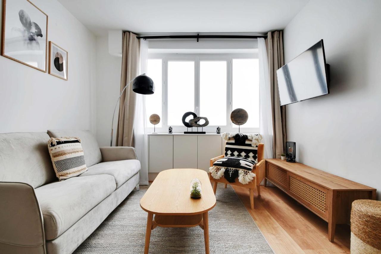 Amazing Apartment 6P2Br - Grands Boulevards Paris Luaran gambar